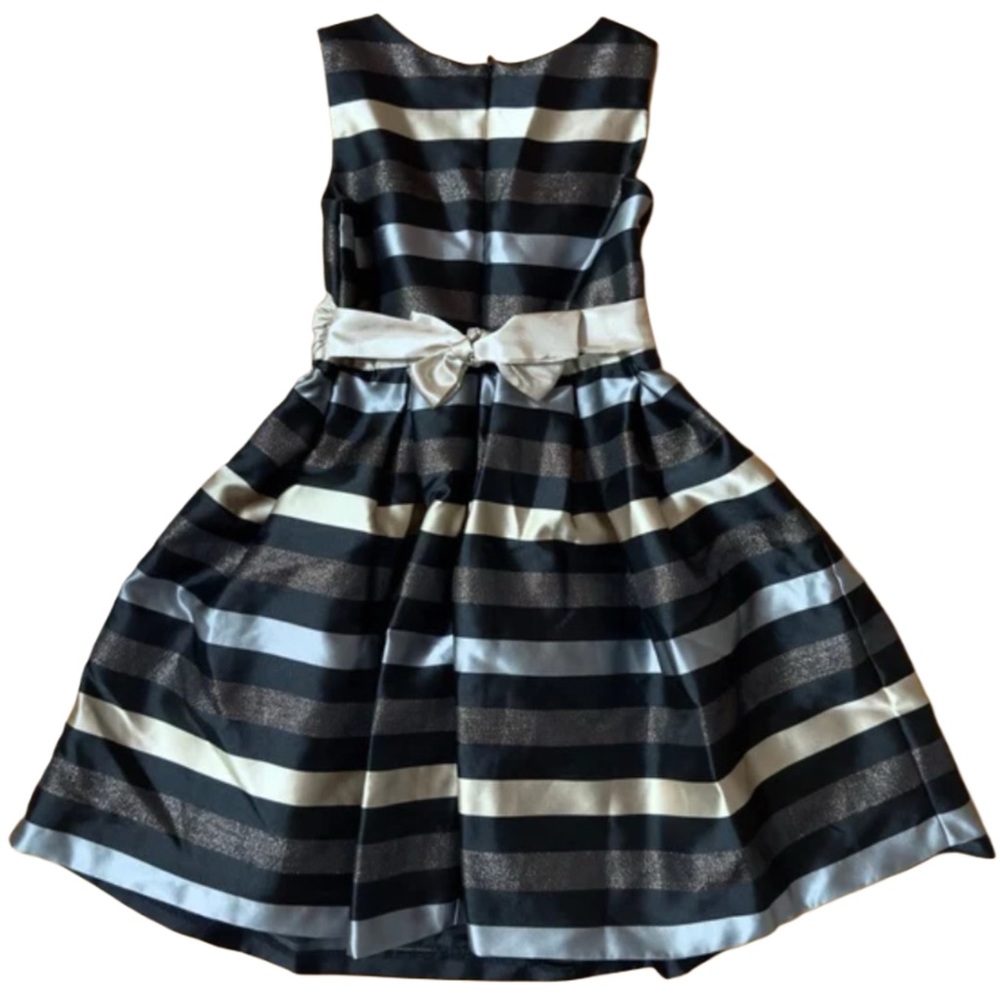 Bonnie Jean Black Gold & Silver Metallic Fit Flare Sleeveless Formal Dress Sz 8
